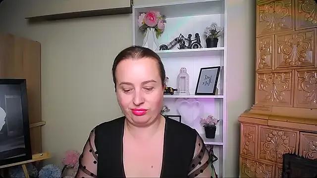 HelenFl on StripChat