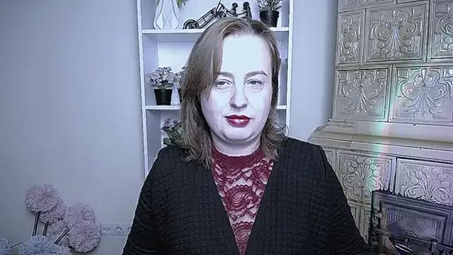 HelenFl on StripChat