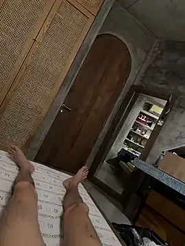 HenryLee1983-cums model from sc