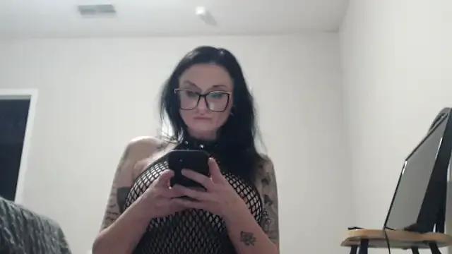 Holyplastic's avatar