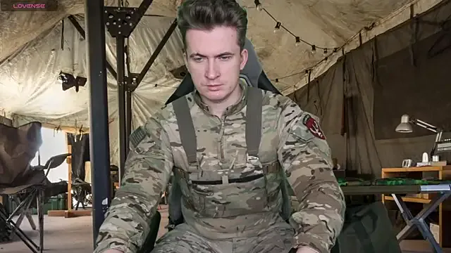 hornystripman97 on StripChat