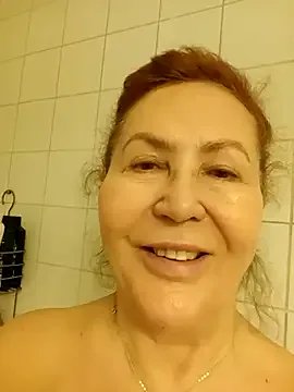 Hottie-Mom on StripChat