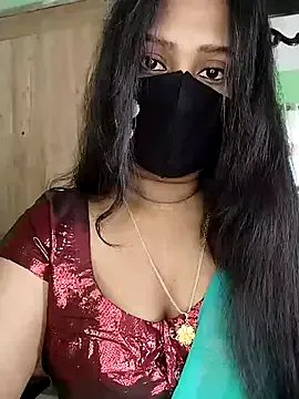 Idhika-Paul on StripChat 