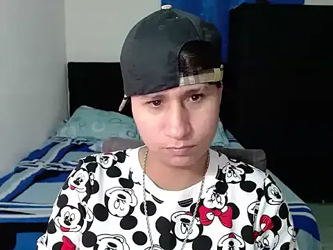 Im_Milan_Rs on StripChat