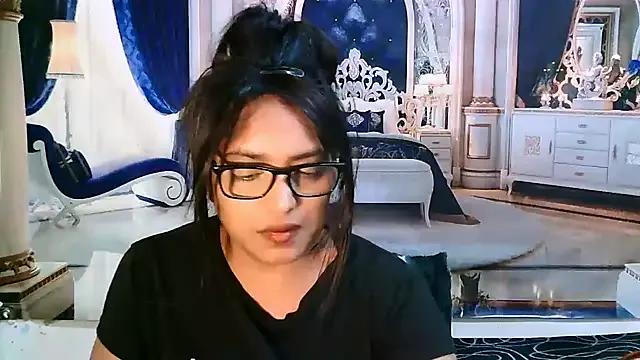 IndiaBlackPanther on StripChat