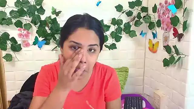 IndiaSexyStripper4u on StripChat 