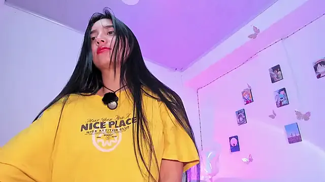 ineedmydaddy_ on StripChat