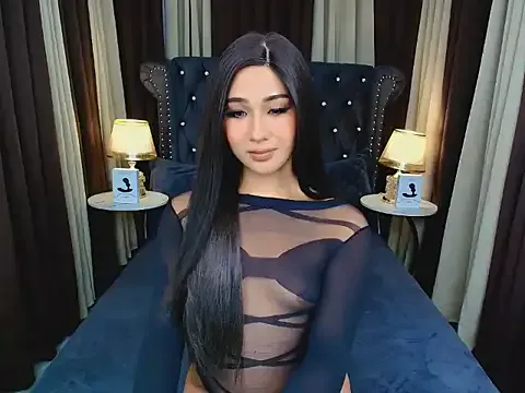Iris_Hilton on StripChat
