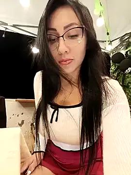 Isabellitasexi38 on StripChat