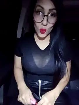 Isabellitasexi38 on StripChat