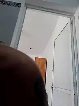 Izy_cute_ on StripChat