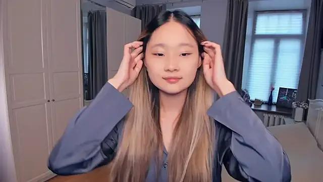 JadaShires on StripChat 