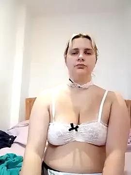 JessicaItalia on StripChat