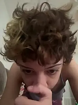 jojosbizarrelyf on StripChat