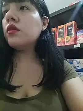 Kalani_Engel on StripChat