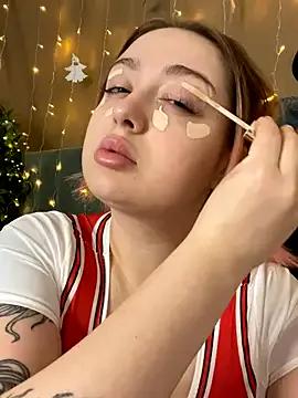 KellyMoors on StripChat 