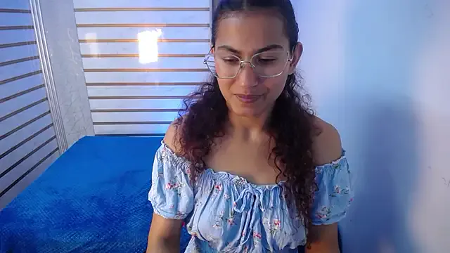 kiara_valmont model from sc