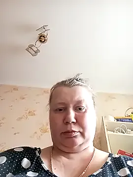 KiraStanton model from sc