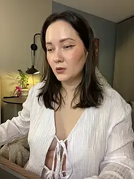 Kiss_My_Body on StripChat