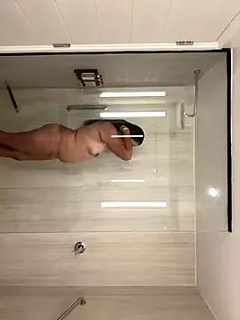 Kmiii21 on StripChat 