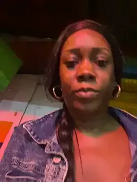laflacaebony13 on StripChat