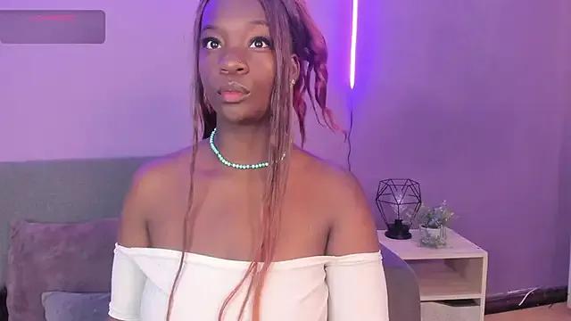 lanna_bx on StripChat 