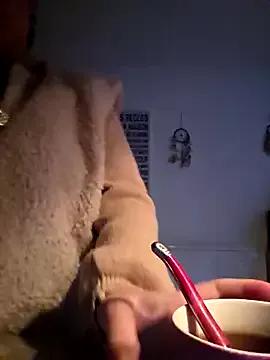 lasexycoquine59 — On vibre dans le bain