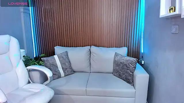 Leo_santoro — NAKED HARD COCK 15MIN