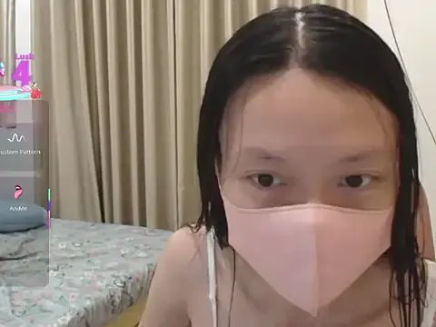 Lil-Cherries on StripChat 