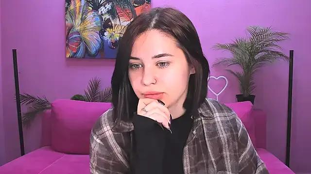 lil_angel_ on StripChat