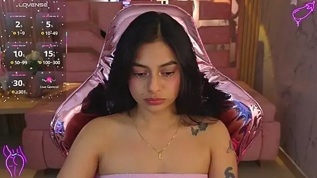 lilith_petit_sub on StripChat 