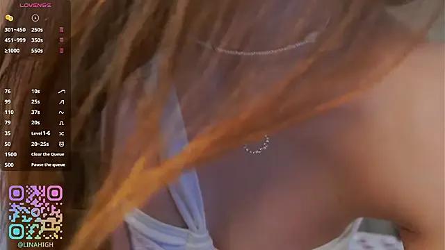 LinnHigh on StripChat 