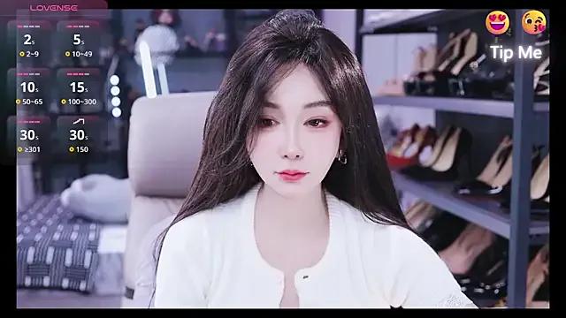 Liora- — Private on StripChat