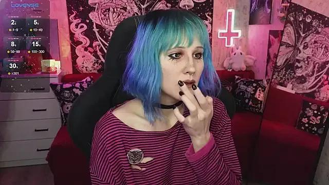 little_Elika on StripChat 