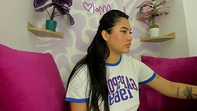 Little_Ivy on StripChat 