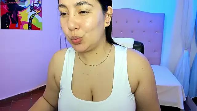 lizzaxs on StripChat 