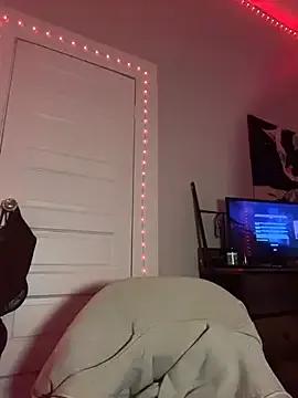 loveluna8 on StripChat