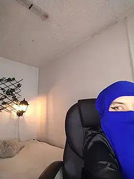 Lubnna model from StripChat