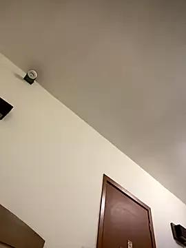 lucioliveira — Se masturbar bem gostoso com o consolo