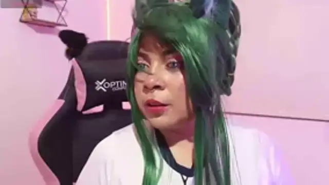 Lucycosplay777 model from sc