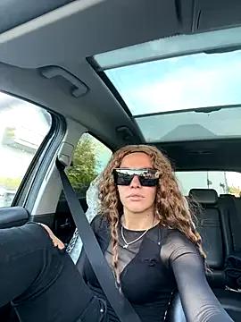 Mamacita1917 on StripChat