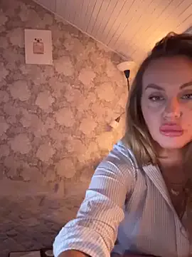 MatureQueen41 model from sc