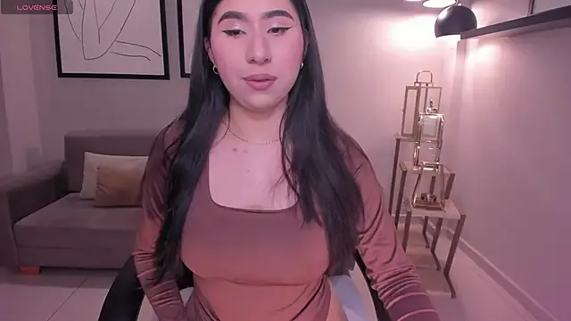 MayaMoretti_ on StripChat