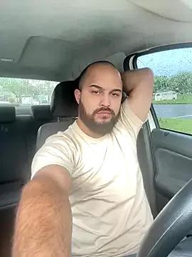 mayday2025m — Punheta no carro