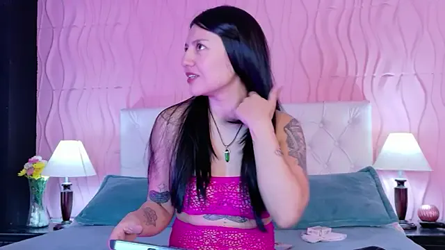 Mia_Cherry__