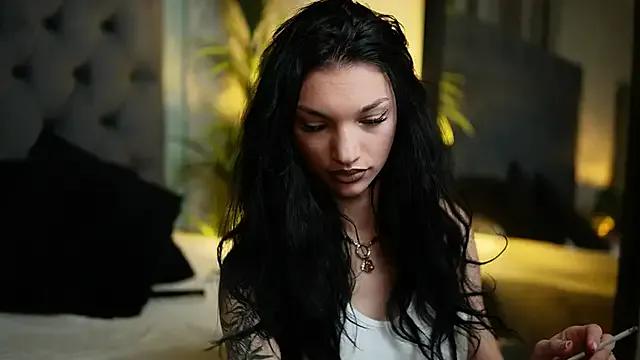 MiamiCoffee on StripChat 