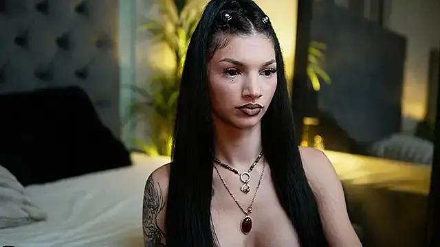 MiamiCoffee on StripChat 