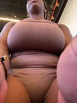 MiaPersie model from sc