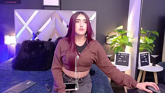 Miia_bunny on StripChat