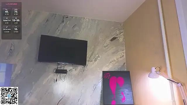 miss_bubbles_ on StripChat 